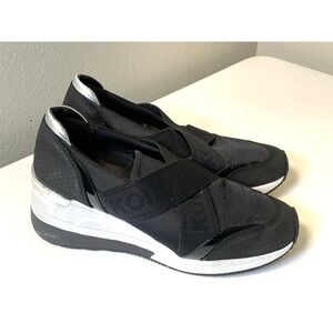 Michael Michael Kors Woman's Sneakers 7 Geena Slip-On Trainer Shoes Black White